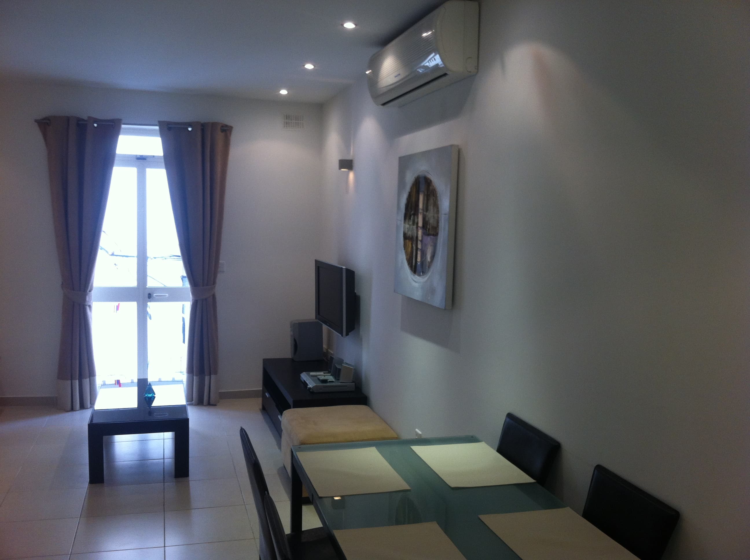 Modern Coastal 45 sqm 1-Bedroom Apartment in St. Julians