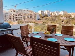 Charming Spacious 4-Bedroom Terraced House with Valley Views in St Julians