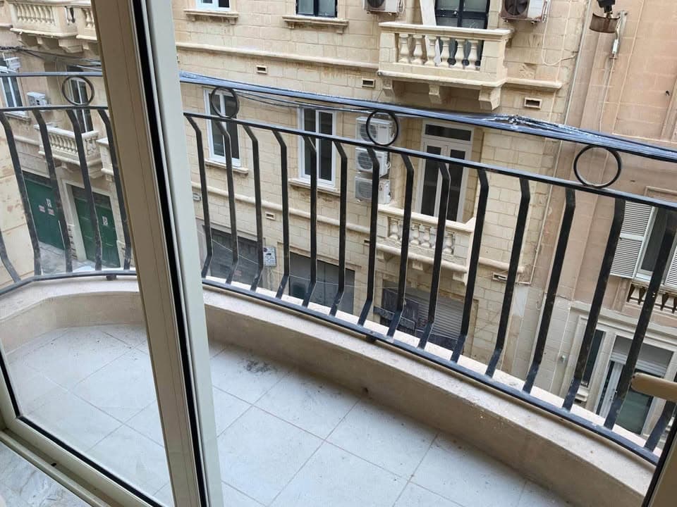 Stylish Fully Finished 118 sqm 3-Bedroom Apartment in A Prime Sliema Area  Just Off The Seafront