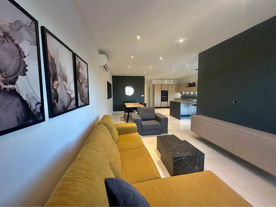 Stunning Modern 3-Bedroom Apartment in Bahar ic-Caghaq