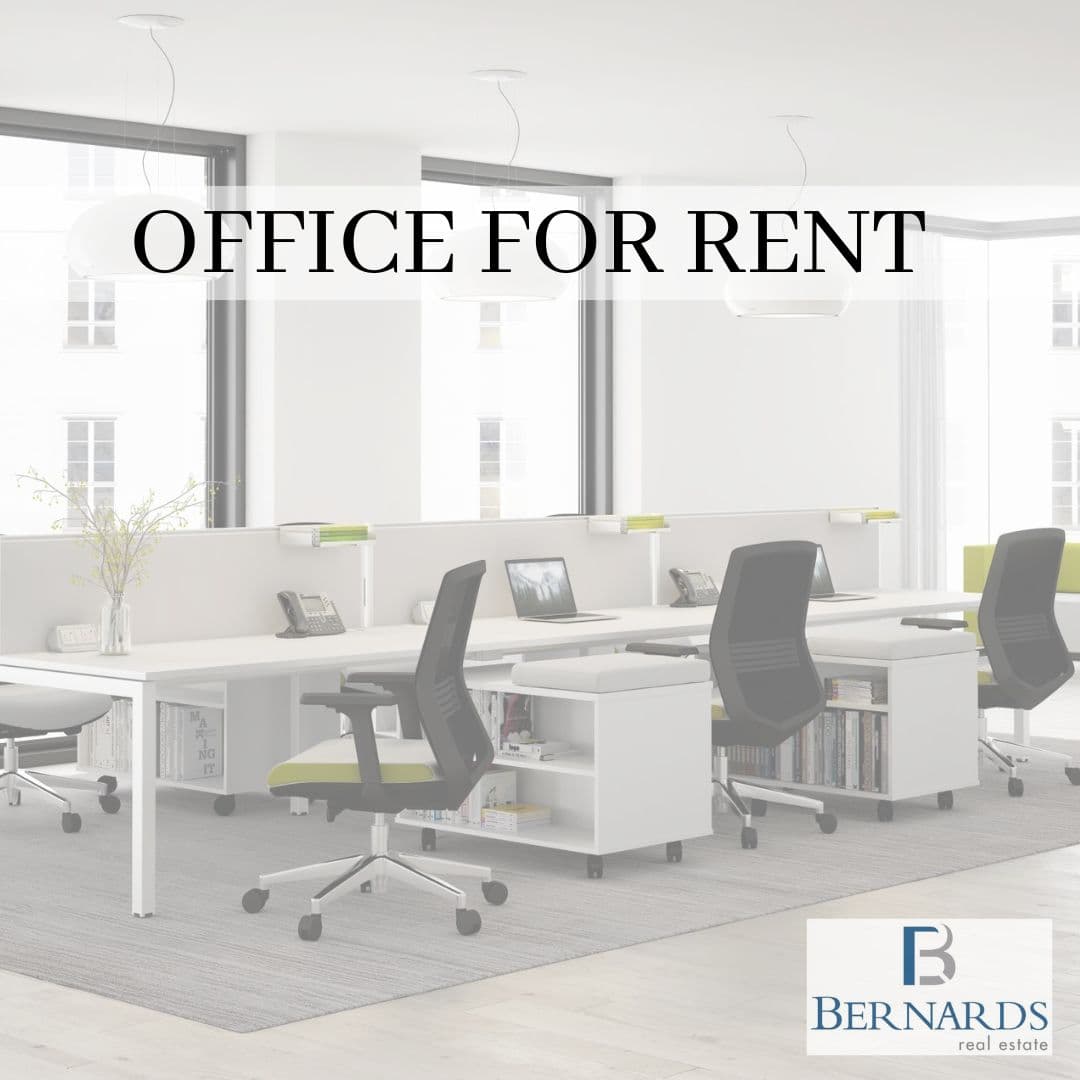 100 sqm Elevated Ground Floor Office In A Prime Location in Ibragg
