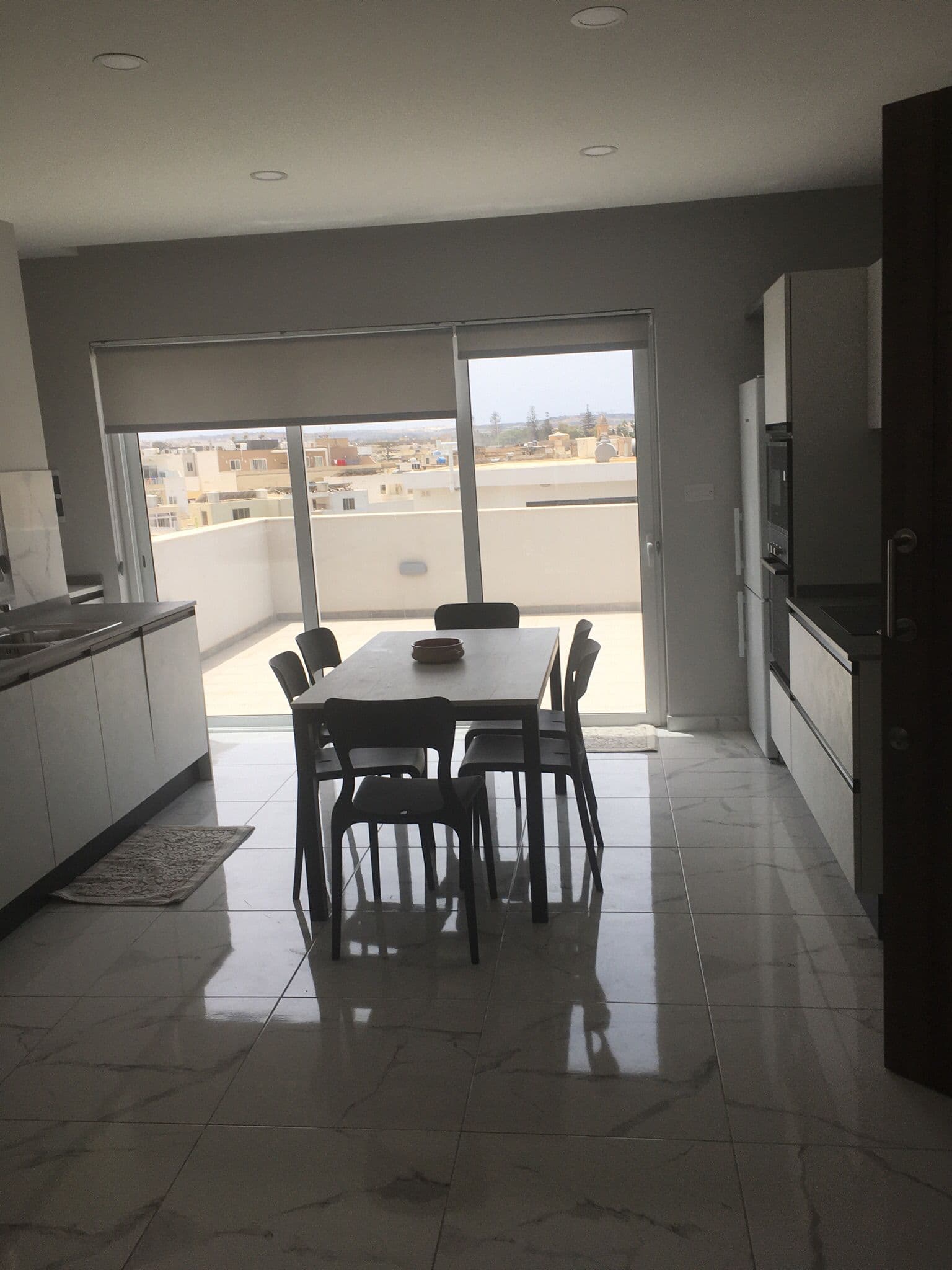 Stylish Modern 2-Bedroom Penthouse in Balzan