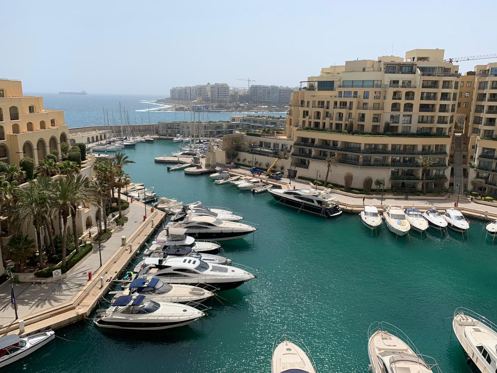 Magnificent Seafront 250sqm 3-Bedroom Apartment in St. Julians