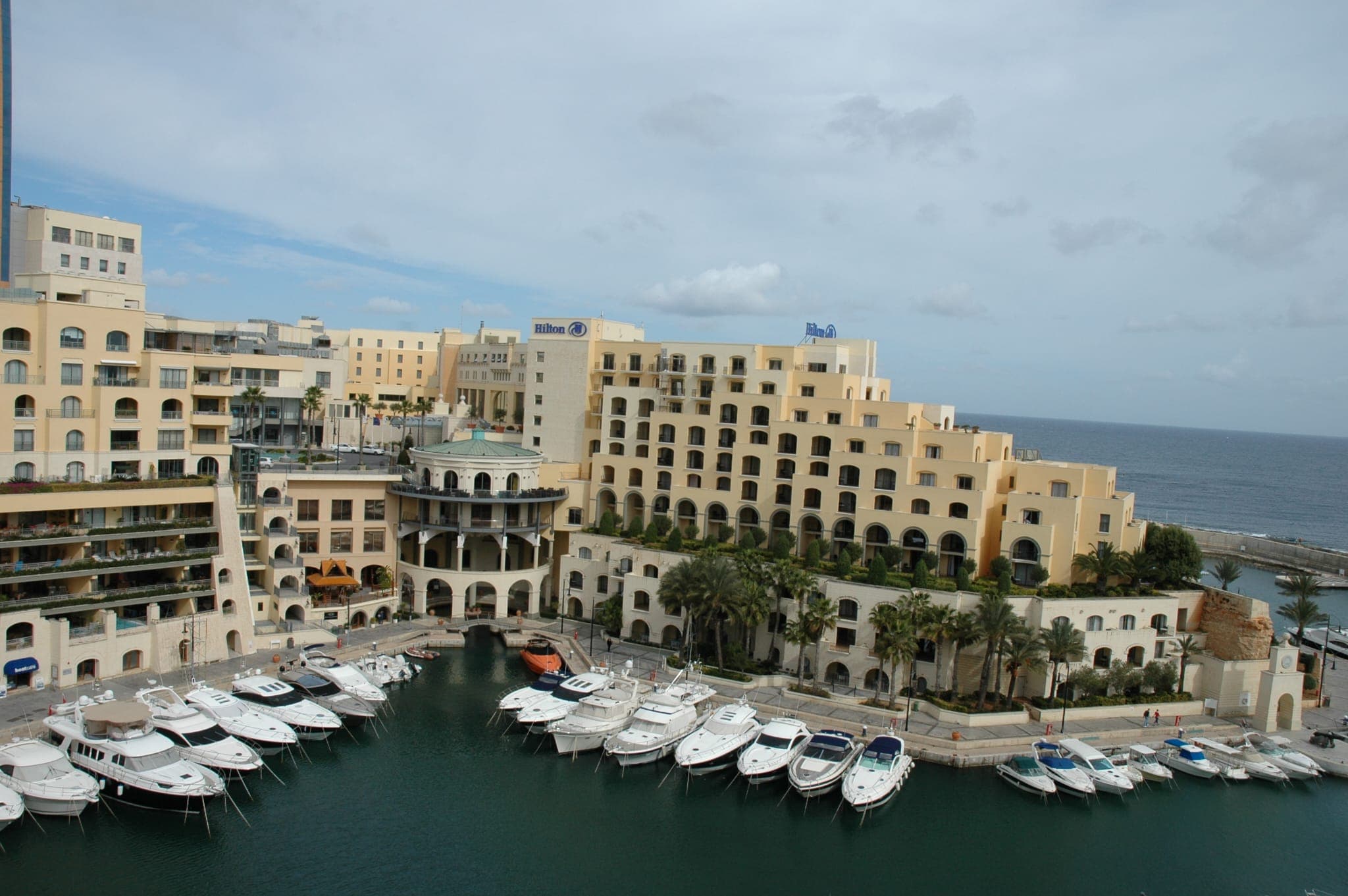 Prestigious Freehold 202sqm Marina Front 3-Bedroom Apartment in Portomaso, St Julians