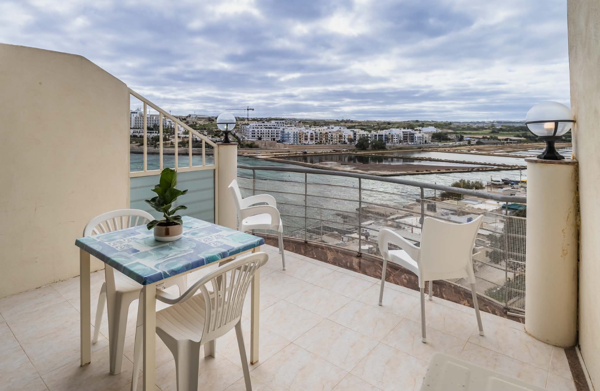 Magnificent Seafront 3-Bedroom Apartment with Stunning Salt Pan Views in Salina