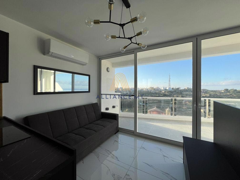 2 Bedroom Penthouse for Rent in Gharghur [LPTH605341]