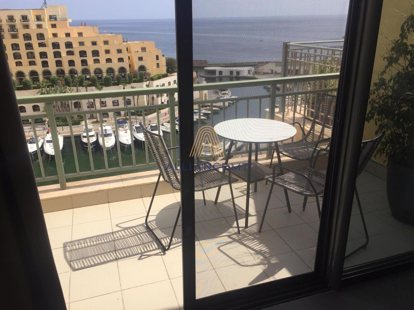3 Bedroom Apartment for Rent in St Julian's San Giljan [LAPT649407]