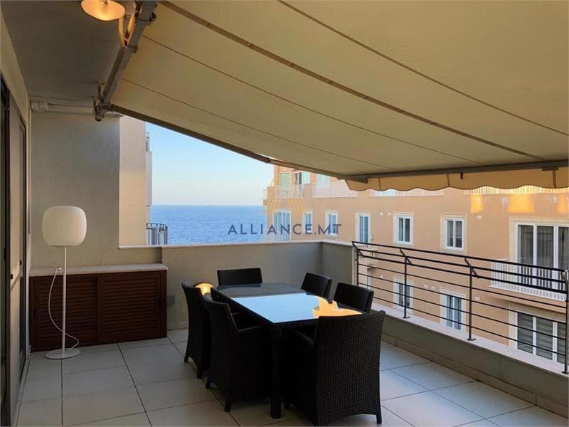 3 Bedroom Penthouse for Rent in Sliema [LPTH240573]