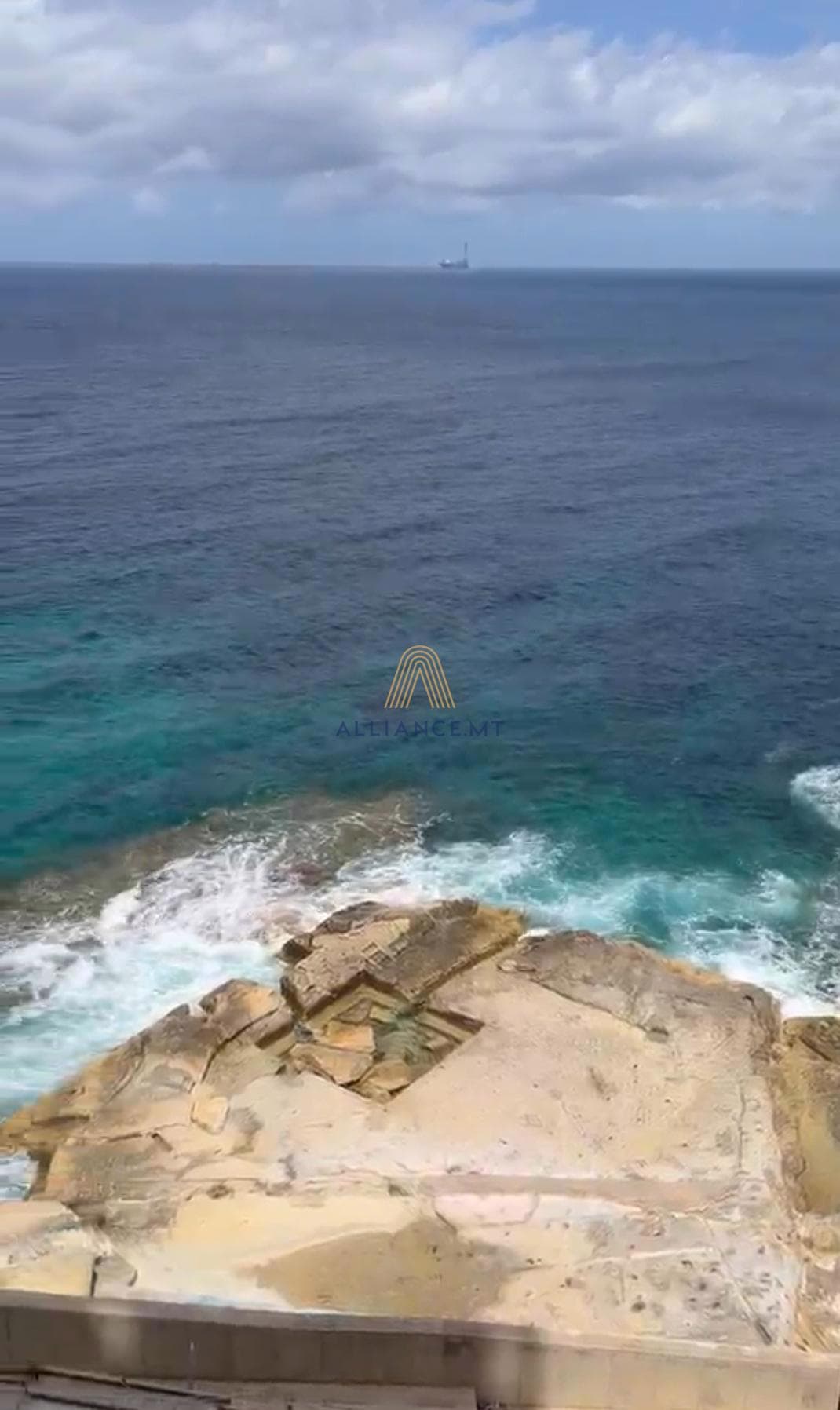 1 Bedroom Apartment for Rent in Sliema [LAPT666404]