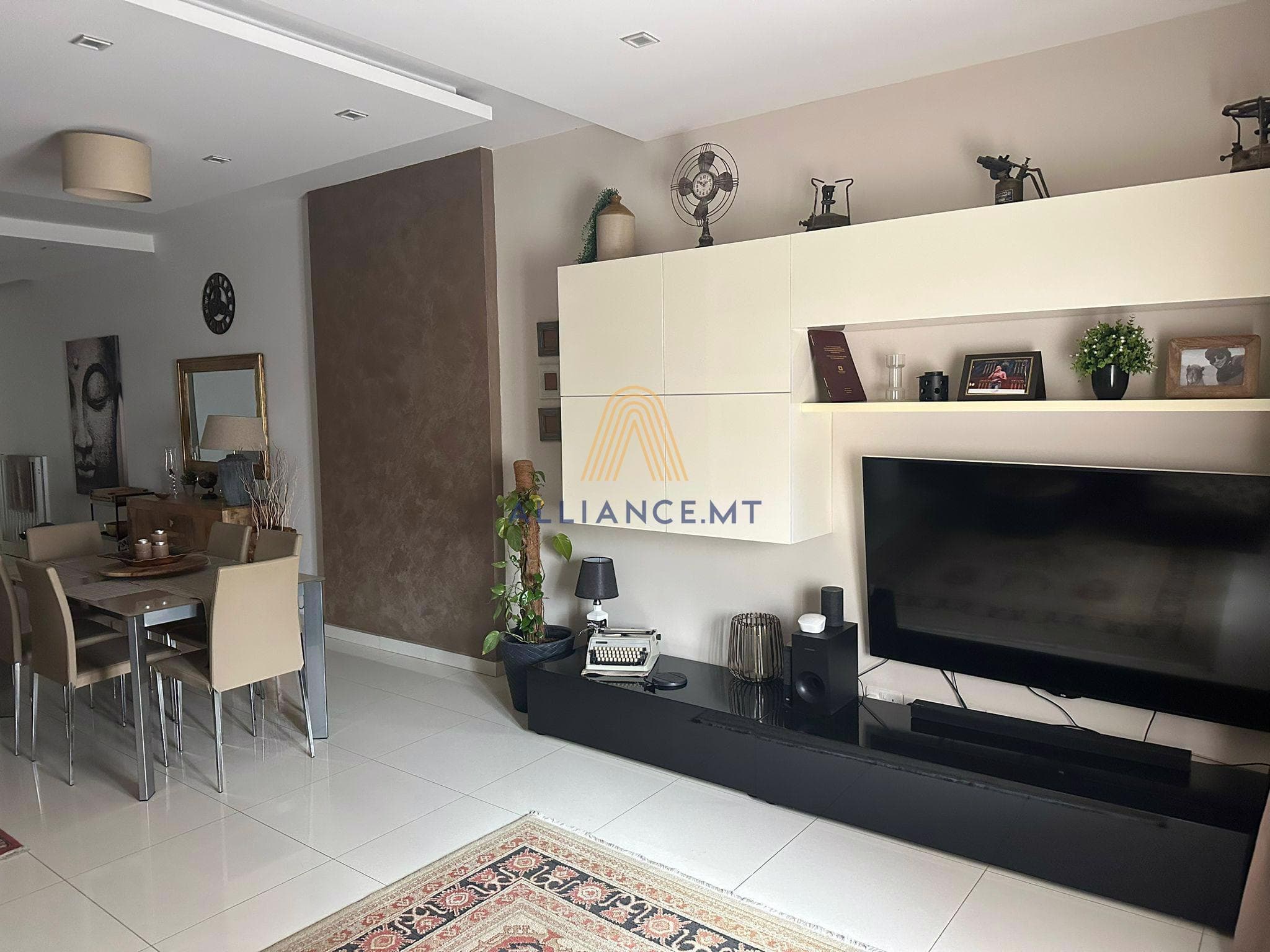 3 Bedroom Apartment for Sale in Birkirkara [SAPT663866]