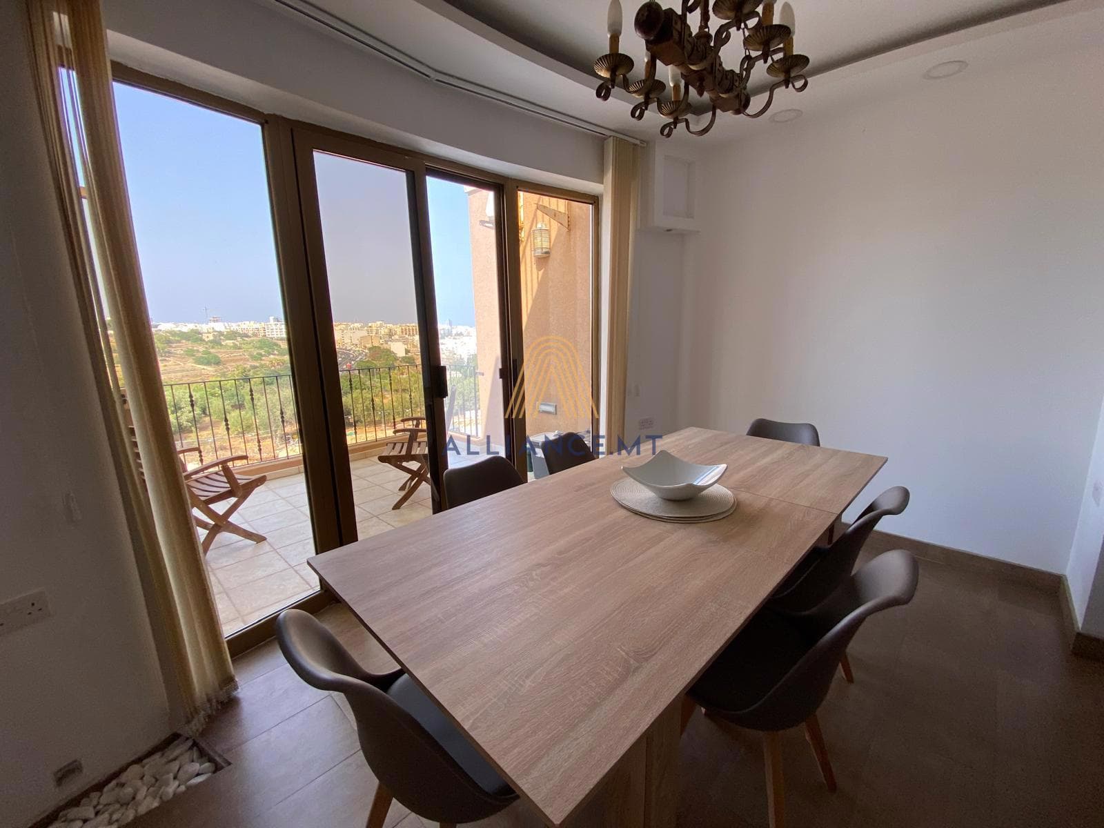4 Bedroom Terraced House for Rent in Santa Venera [LTEH646641]
