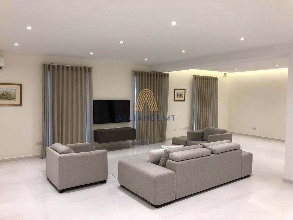 2 Bedroom Apartment for Rent in Sliema [LAPT225580]