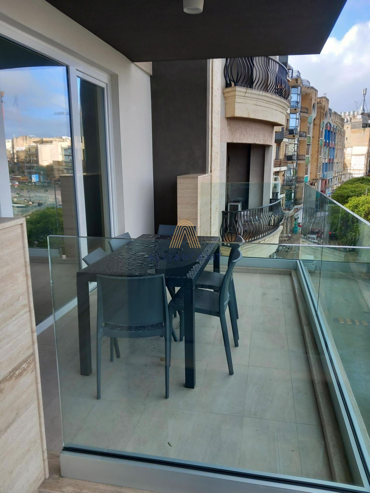 2 Bedroom Apartment for Rent in Pieta [LAPT242735]