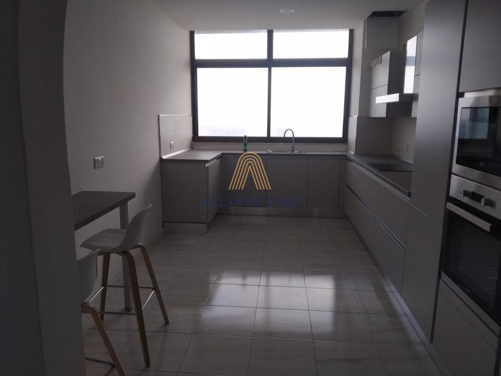 3 Bedroom Apartment for Rent in Sliema [LAPT226623]