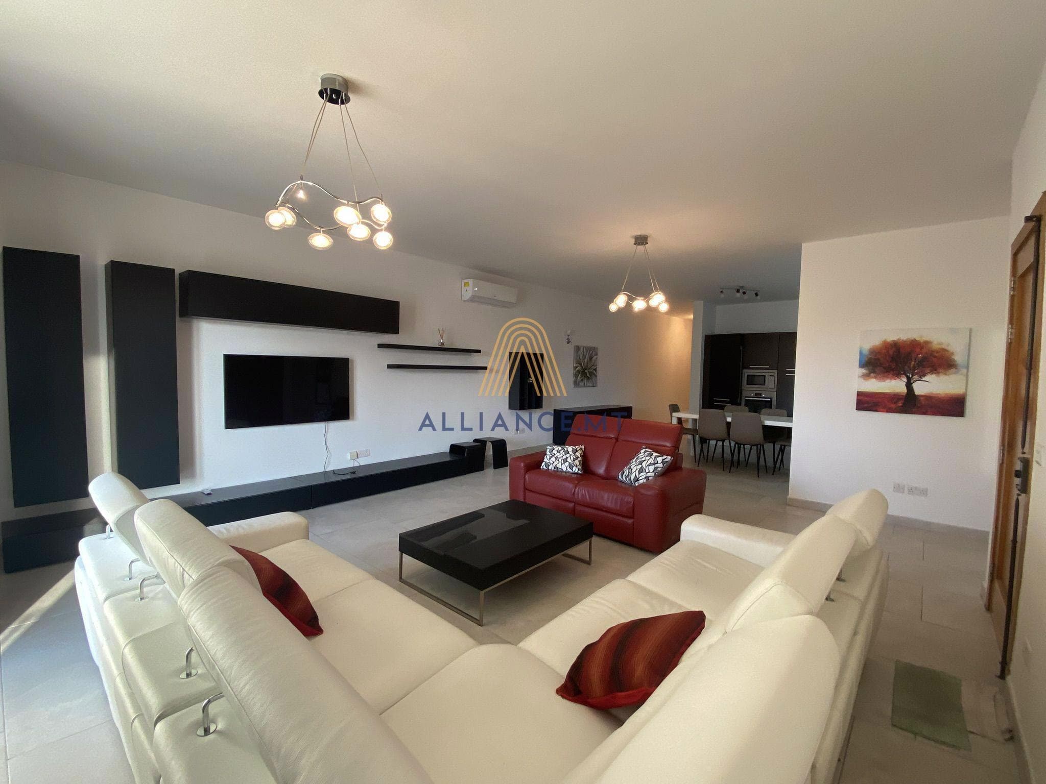 3 Bedroom Apartment for Rent in Attard [LAPT625011]