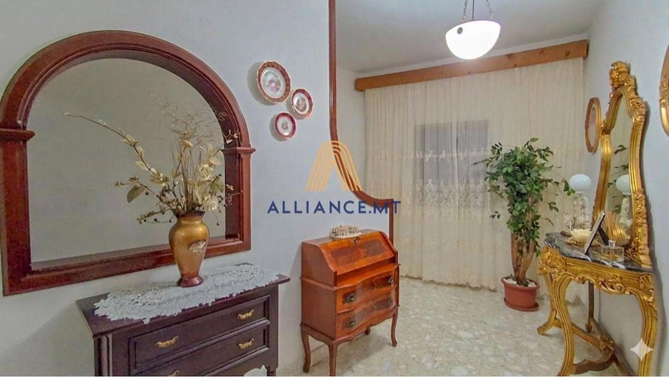 3 Bedroom Maisonette (Solitary) for Sale in Zebbug [SMSOL652397]