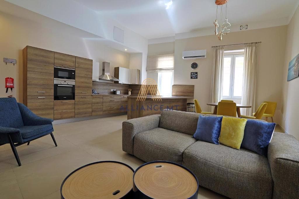2 Bedroom Apartment for Rent in Sliema [LAPT634870]