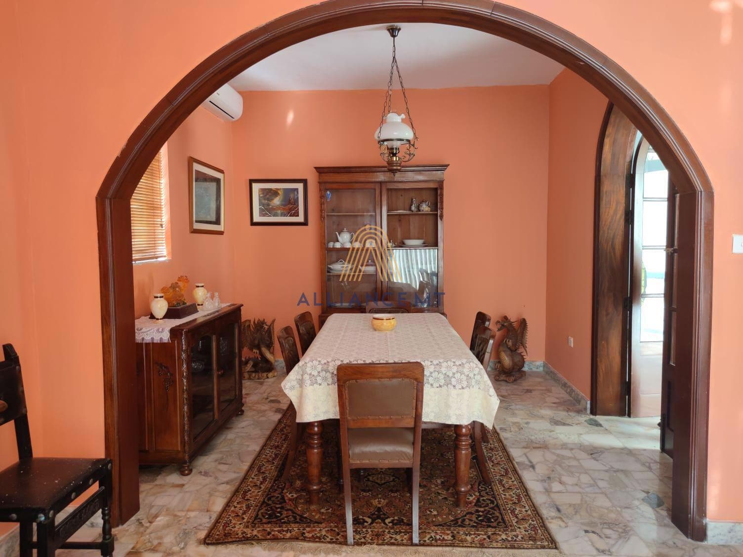 4 Bedroom Villa Semi-Detached for Rent in Marsaxlokk [LVSD243231]
