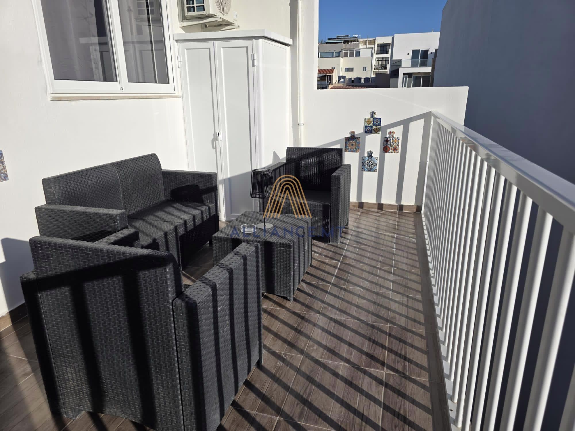 2 Bedroom Apartment for Rent in Bugibba [LAPT666564]